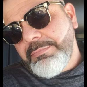 Meet your Posher, Armando